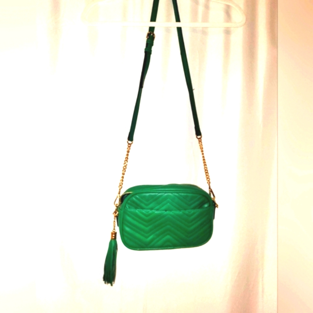 Crossbody purse